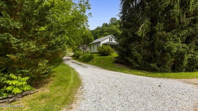 Additional listing photo 4