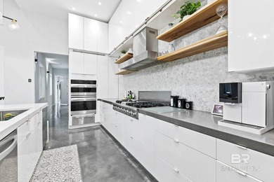 Discover unparalleled luxury in this stunning 6-bedroom, 6 - photo 26