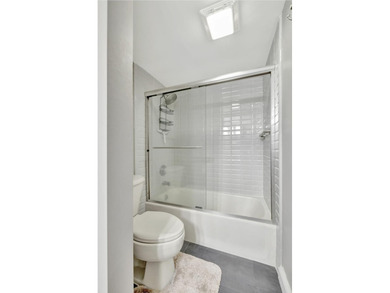 OCEAN VIEWS! Panoramic ocean views from this stunning 3 bedroom - photo 33