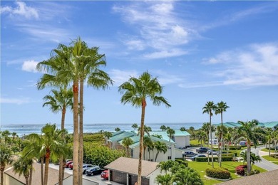OCEAN VIEWS! Panoramic ocean views from this stunning 3 bedroom - photo 37