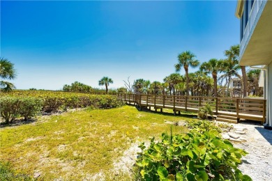 Beach lovers and boaters will appreciate this furnished - photo 39