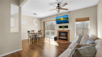 Hard-to-find end-unit townhome in the heart of Lake Ozark with - photo 3