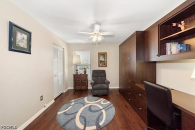 Beautiful 2 BR + Den condo that has been totally updated. The - photo 13