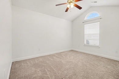 Beautifully maintained home in the desirable Turning Pines - photo 14