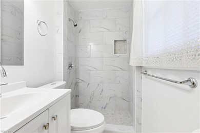 This beautifully maintained brick rancher offers 3 bedrooms/2 - photo 18