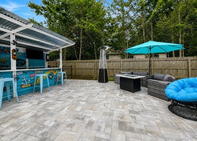 Move right into this beautifully maintained home in North - photo 18