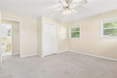 This beautifully maintained brick rancher offers 3 bedrooms/2 - photo 21