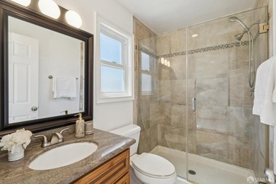 Welcome to this inviting 3-bedroom, 2-bathroom ranch-style home - photo 21