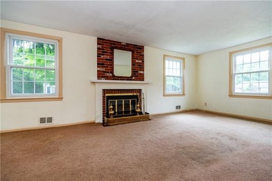 Opportunity awaits in this classic 3-bedroom, 1.1-bath Colonial - photo 27