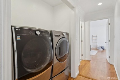 Welcome to this inviting 3-bedroom, 2-bathroom ranch-style home - photo 28