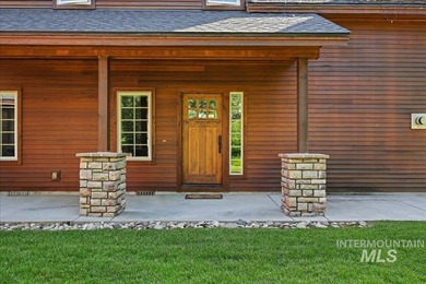 Stunning McCall Condo in Unbeatable Location -Nestled just 1/4 - photo 3