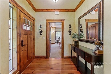 Stunning McCall Condo in Unbeatable Location -Nestled just 1/4 - photo 4