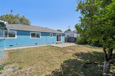 Welcome to this inviting 3-bedroom, 2-bathroom ranch-style home - photo 35