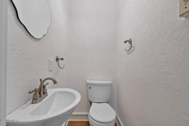 Some homes catch your eye. This is the kind that captures your - photo 36