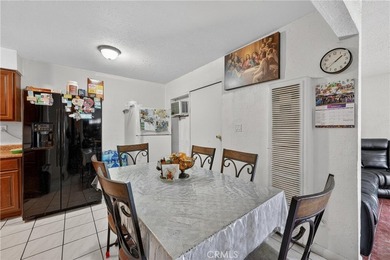 opportunity to acquire a large 4 Plex-unit All unit 3 Bedroom 2 - photo 38