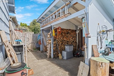 First time on the market in 47 years! This well-kept and nicely - photo 8