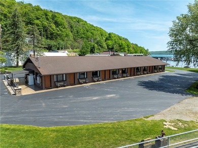 The Keuka Lakeside Inn presents a rare opportunity to acquire a - photo 7