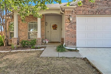 Lake Lewisville Home For Sale in Cross Roads Texas