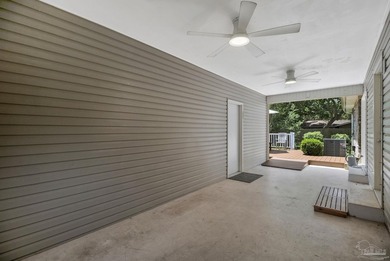 Affordable and move-in ready home on a corner lot in Gulf Breeze - photo 6