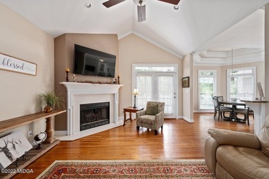 Gorgeous custom built 1 level hard coat stucco home located on - photo 7