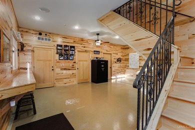 One of a kind property that surrounds an entire 142 acre lake - photo 12