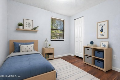 Move-in ready concrete block single-family home! Freshly - photo 14