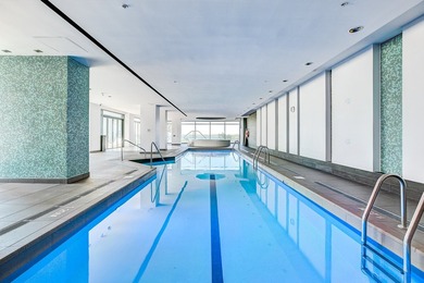 Located in the prestigious EVOLO project on Ile-des-Soeurs, this - photo 19