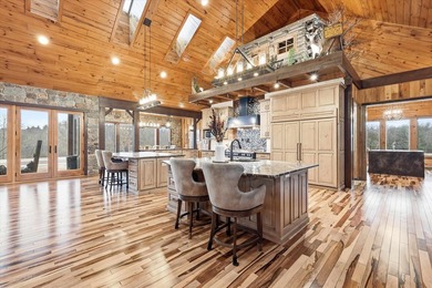 Luxury meets craftsmanship in this stunning 6,900 sq ft estate - photo 30