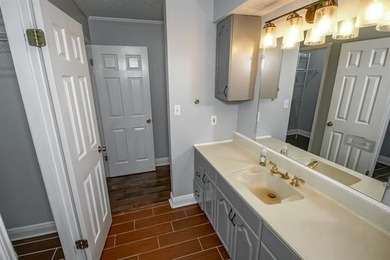 7 ROYAL 18TH St - photo 31