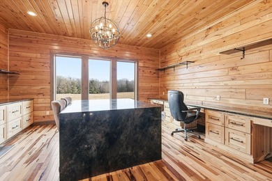 Luxury meets craftsmanship in this stunning 6,900 sq ft estate - photo 36