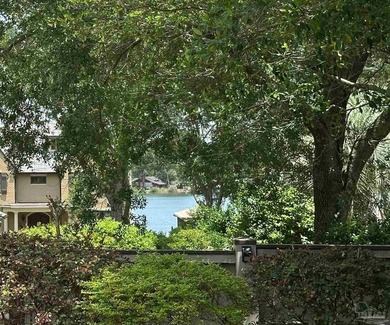 Rare East Hill Home with Partial Bayou Texar Waterviews, Split - photo 2