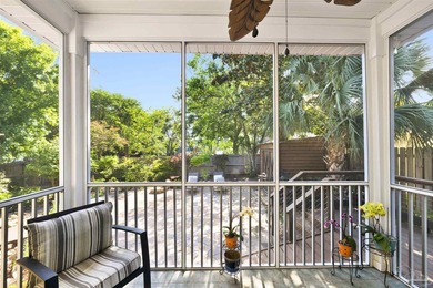 Rare East Hill Home with Partial Bayou Texar Waterviews, Split - photo 4