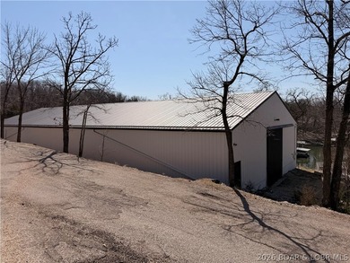 Boat Racer, Motor-coach or just too many toys this 6000 sq.ft - photo 4