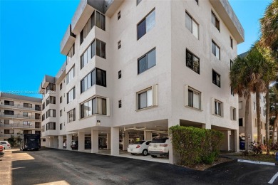 Lake Condo For Sale in North Lauderdale, Florida