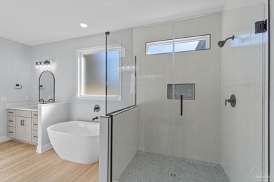 Looking for a spacious, brand-new home built from the heart? - photo 6