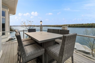 Experience elevated lakefront living in the exclusive community - photo 4