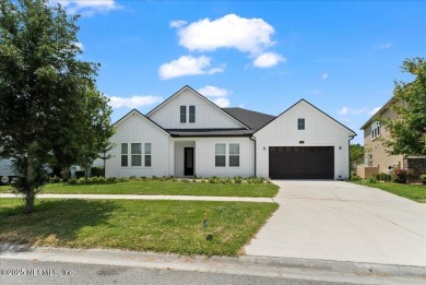 Lake Home For Sale in Middleburg, Florida
