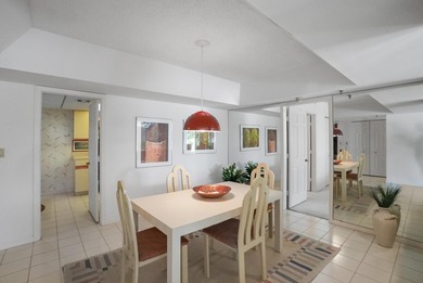 Light-filled & spacious is this luxurious OCEANFRONT 2-bedroom - photo 11
