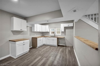Welcome to this beautifully updated 3-bedroom, 2-bathroom home - photo 12