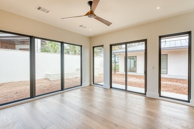 Luxury new construction in Applehead West loaded with custom - photo 22
