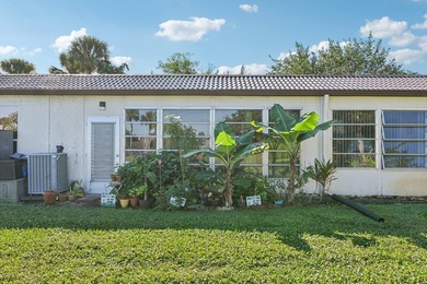 Welcome home to this charming 1-bedroom,1.5-bath VILLA located - photo 26