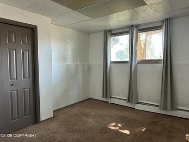 Just 5 minutes to JBER's Boniface Gate--VA, FHA & AHFC eligible - photo 27