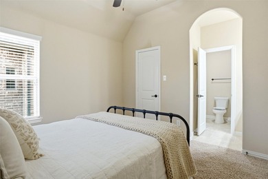 Located in the highly sought-after Abbey Moor section of The - photo 32