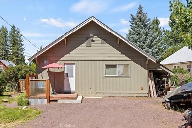 Charming and inviting, this 3-bedroom, 1-bath home offers a - photo 33