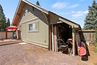 Charming and inviting, this 3-bedroom, 1-bath home offers a - photo 34
