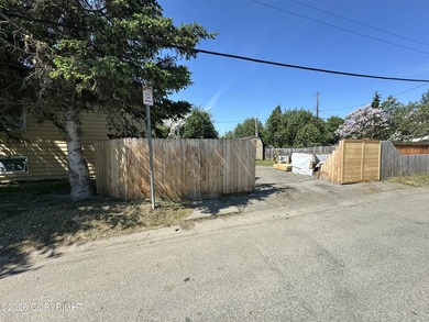 Just 5 minutes to JBER's Boniface Gate--VA, FHA & AHFC eligible - photo 37
