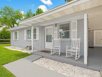 Old charm meets a fresh modern touch in this cozy home. Recently - photo 7