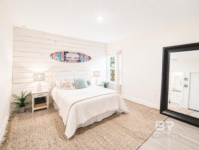 Every room in this bright coastal bungalow has been thoughtfully - photo 11