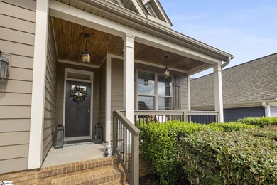 The highly sought-after Stillwaters of Lake Robinson offers more - photo 2