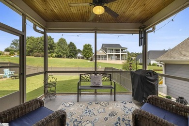 The highly sought-after Stillwaters of Lake Robinson offers more - photo 3